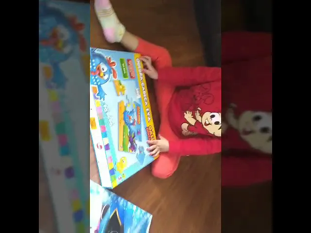 MONTANDO QUEBRA CABEÇA DA GALINHA PINTADINHA