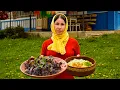 Download Lagu Haar rustige leven in de bergen: ontdek wat Maria 's avonds kookt!