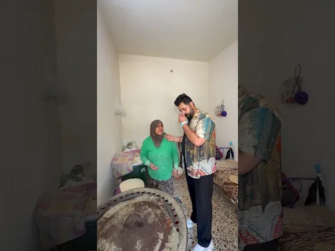 ام أية تخبز بهذا المكان الصغير حتى تساعد اطفالها .. اسمعوا قصتها للاخير 😨 #احمد_الامير
