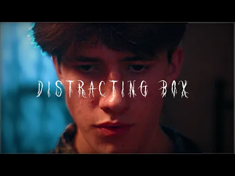 Distracting Box | 1 Minute Horror Short Film