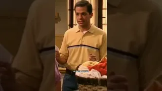 Berta leva sua neta para o trabalho #doishomensemeio #charliesheen #joncryer #shorts #foryou