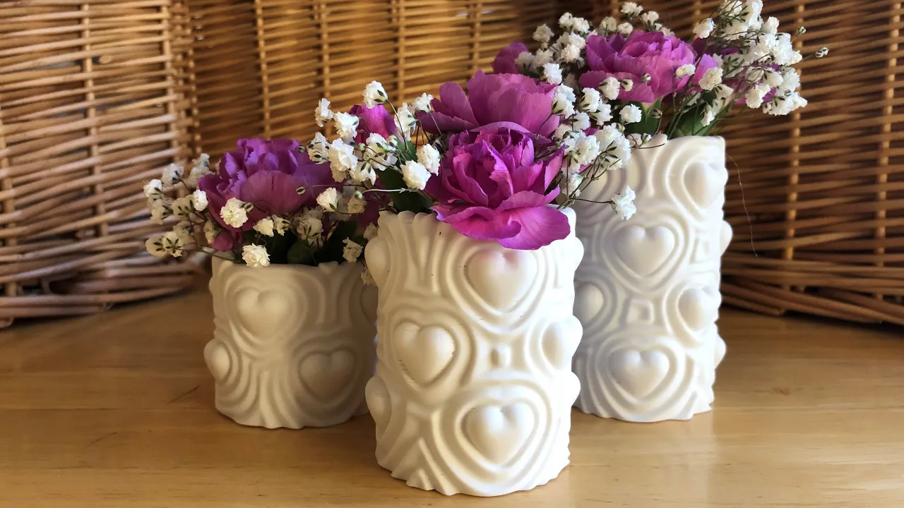 Heartbeat Vase (Large)