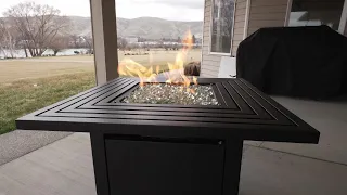 Amazon Basics 30-Inch 55 000 BTU Square Outdoor Propane Gas Fire Pit