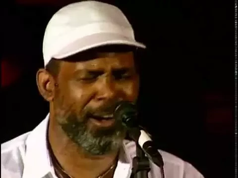 Maze Ft. Frankie Beverly - Live at the Hammersmith Odeon (1995)