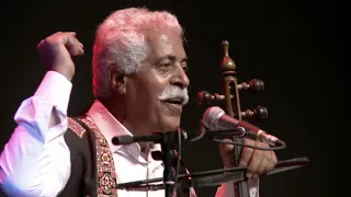 Ghamar Taaj Faraj Alipour Consert Iranقمر تاج فرج علیپور  Ghamar Taaj Faraj Alipour Consert Iranقمر تاج فرج علیپور