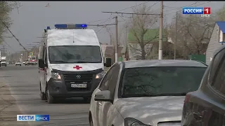 Свой профессиональный праздник на посту отмечают сотрудники омской Скорой медицинской помощи