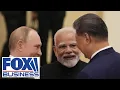 Download Lagu SHANGHAI SHOCK: Modi joins Jinping and Putin in anti-US summit