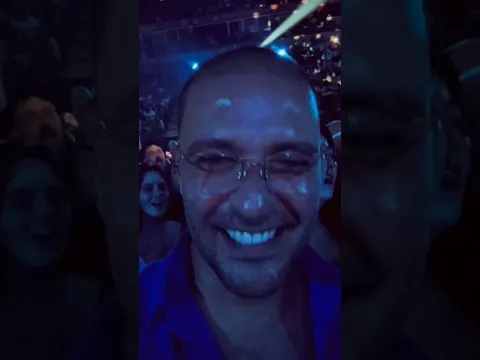 Djavaneando o que há de bom!Noite especial ao lado do meu filho! Que show, @DjavanOficial ❤️
