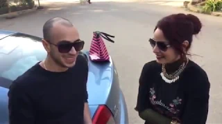 ليه البنات بتدخل مع بعض الحمام 