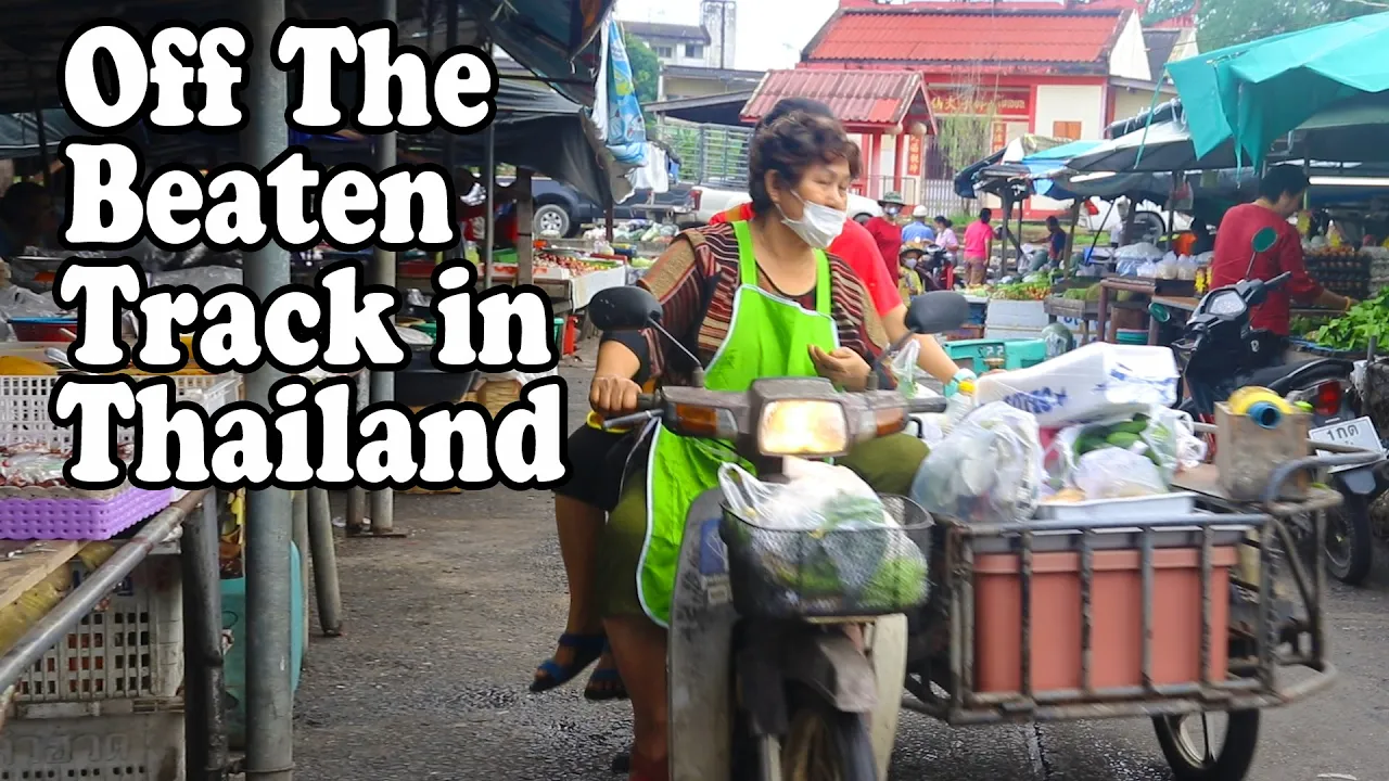 Off the Beaten Track in Thailand: DELICIOUS FOOD in TRANG. Street Food, Restaurants and Markets 