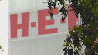 H-E-B adjusts store hours for Sunday and Monday amid polar plunge