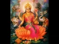 Download Lagu Sowbhagya lakshmi ravama - Lakshmi aarti with lyrics in description