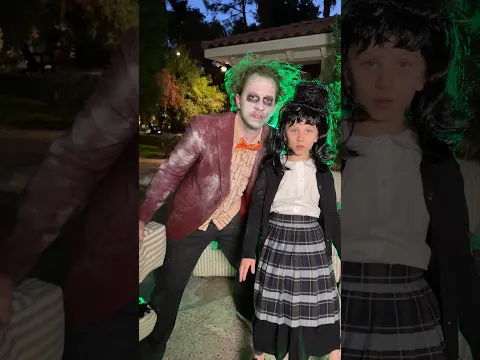 Trick or treaters are gonna freak!