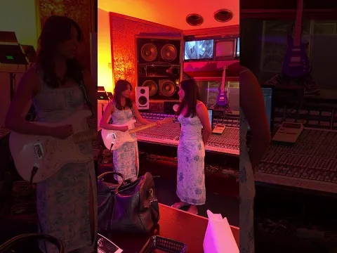 Two Sisters Sing “Linger” by The Cranberries in Studio Harmony 💔✨
