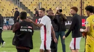 شوح ومش عاجبه شوف رد فعل فتوح بعد هتاف جماهير الزمالك ضده والجمهور روق على الحكام ومجلس الإدارة دندنها