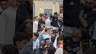 زقوا وقعوا من علي المسرح عصام صاصا اتعصب علي معجب في حفلة أول اليوم العيد بصوا السبب  زقوا وقعوا من علي المسرح عصام صاصا اتعصب علي معجب في حفلة أول اليوم العيد بصوا السبب