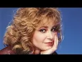 12 Bizarre Lisa Eilbacher Facts You Need to Know