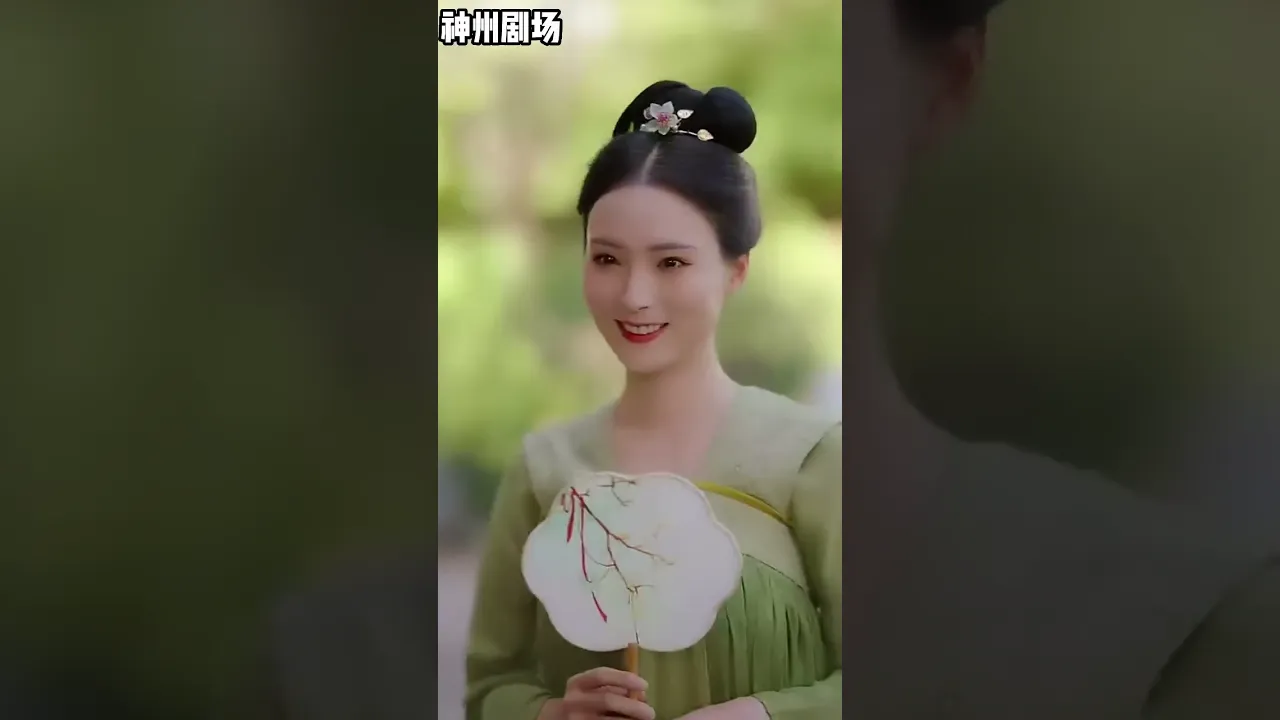 B61 Multi Sub 现代文学生穿越古代立志做史上第一奸臣左手拿火统右手抱美人就连皇帝最疼爱的公主殿下也想做他的老婆乾坤之下#神州剧场 poster