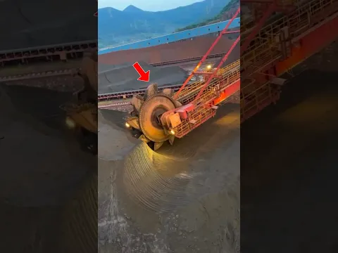 This Machine Is Too Expensive to Turn Off! 😳 | Bagger 293 #shorts