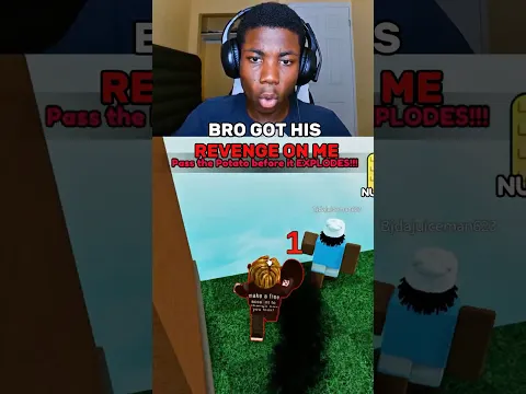 Bro Got His Revenge on Me in pass the bomb 💣#roblox #shorts