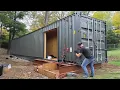 Download Lagu Man Bouwt Geweldige Doe-Het-Zelf Containerwerkplaats | Van Begin tot Einde by @BendheimBoards