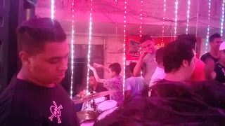 الموسيقار صبرى سكر خارب الفرح والدنيا مولعه شماريخ دندنها
