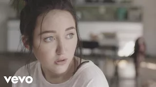 noah cyrus labrinth make me cry official music video 