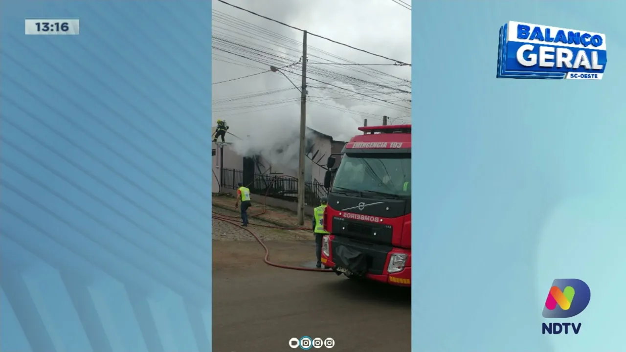 Incêndio danifica residência no Bairro Efapi em Chapecó