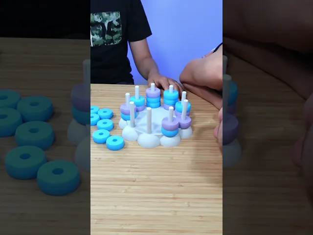 3D ROUND 9 PEGS FOUR IN A ROW GAME video thumbnail