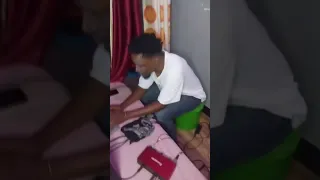 Mwakatobe Akiwa Studio Akiandaa Wimbo Wa CCM  Mwakatobe Akiwa Studio Akiandaa Wimbo Wa CCM