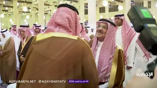 ولي العهد يؤدي صلاة الميت على الأميرة لطيفة بنت عبدالعزيز آل سعود 