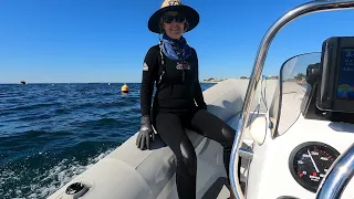 Hunting crays with my super WIFE, Sailing up the coast of Western Australia, WOW!!!