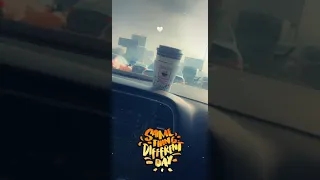 وحدي لكن ونسان وماشي كده روقان بال انا والقهوه والطريق انا انعم بكنوز الله ورزقه ارزق لوحدي ومعهم 