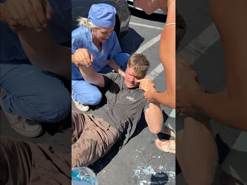 Single father suffers heat exhaustion, falls in parking lot and gets help from kind strangers 🥹