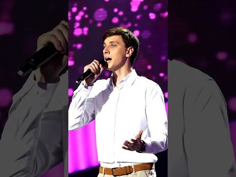 Njegov nastup je zapalio internet! 🔥Nikola Vašalić u #zvezdegranda 🎤✨