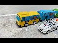 Download Lagu Bermain Mencari Mainan Tayo Rescue dan Tayo Kamicar - Tayo The Little Bus - Tayo si Bus Kecil #242