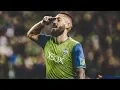 Clint Dempsey Icon Legend Outlaw Narrated by Herculez Gomez
