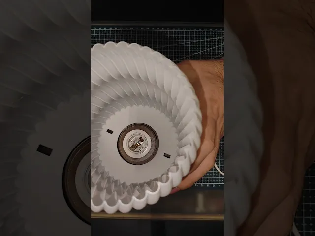 Modern Wavy Table Lamp video thumbnail
