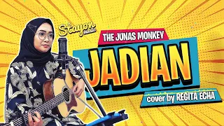 Download LAGU AKUSTIK TERBAIK  🎸 JADIAN  - THE JUNAS MONKEY  😘   COVER BY REGITA ECH MP3