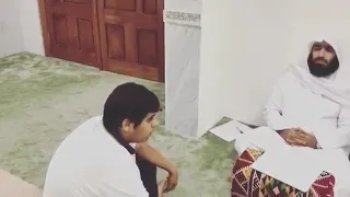 شاب يقرأ من سورة الرحمن صوت جميل ورائع 