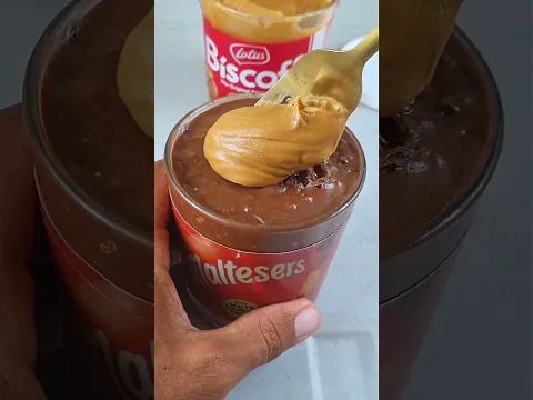 Lotus Biscoff & Maltesers Chocolate Mixing