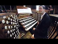 Download Lagu J. S. Bach - Toccata in D minor (played by John Sherer on Chicago's largest pipe organ)