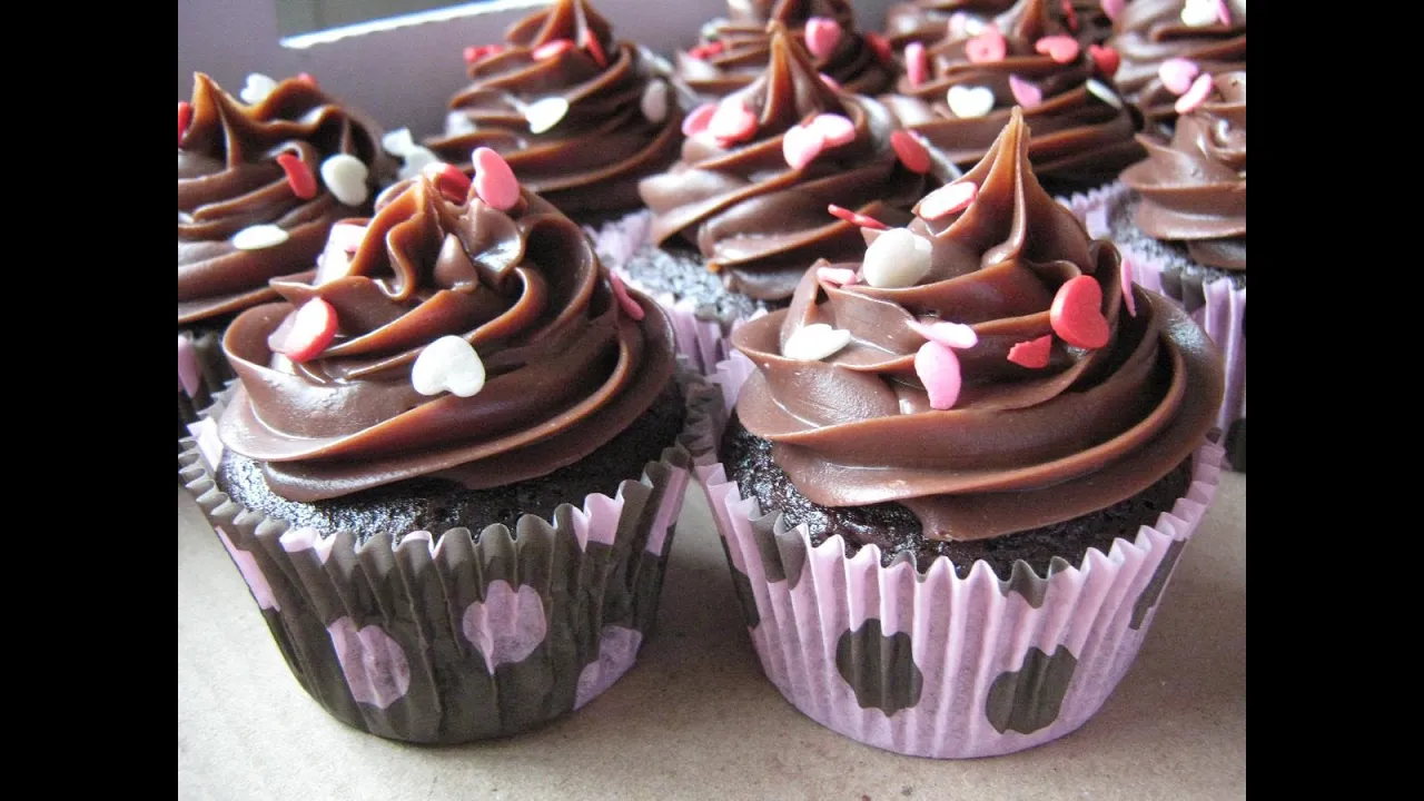 #BORAPRACOZINHA COMO FAZER CUPCAKE: JEITO FÁCIL PARA INICIANTES!! NICOLLY CALLEGALIM