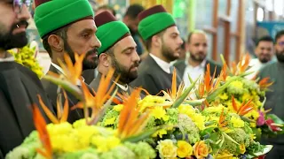 أزهار المحبة عند ضريح الامام الحسين (ع) تجديدًا للعهد في ميلاد النبي والصادق (صلوات الله عليهم)