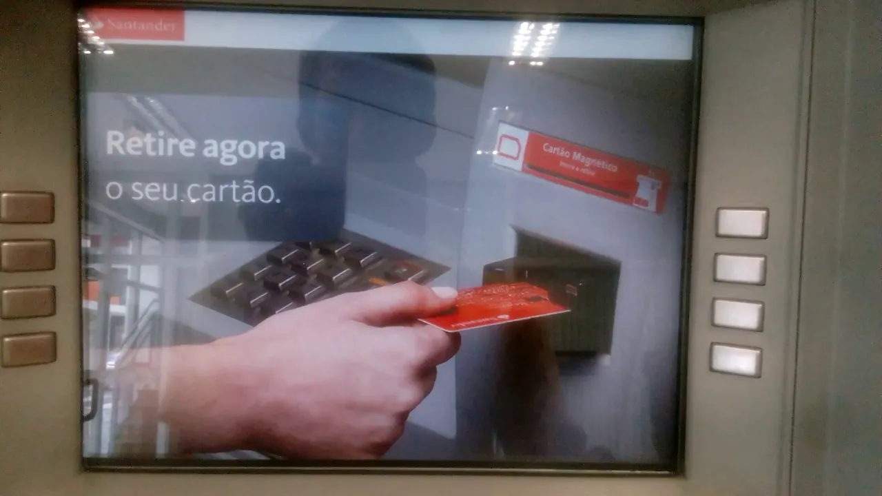 COMO SACAR DINHEIRO COM O CARTÃO DE CRÉDITO NUBANK