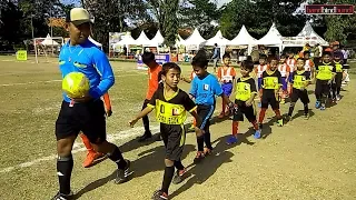 Download Sepak Bola Anak | Putra Pegok vs Bebek Bengil (2-1) | Band Bermain Sepak Bola MP3