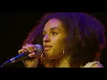 Akemi Fox - ‘Lemon Tea’ (Art School Live)