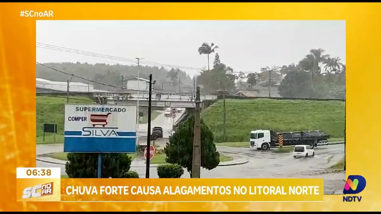 Temporal causa alagamentos em Itapoá e Barra Velha no litoral norte de SC