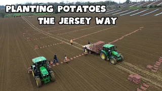 How we plant our Jersey Royal Potatoes using John Deeres RTK guidance!