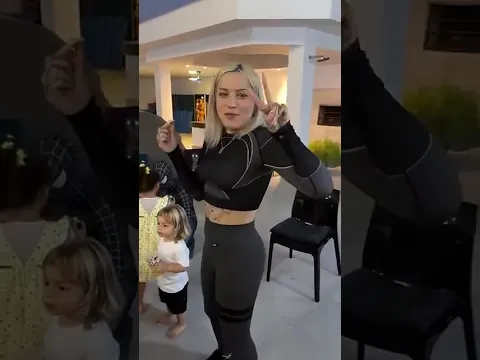 UM DIA NORMAL NA CASA DO LUCCAS NETO!